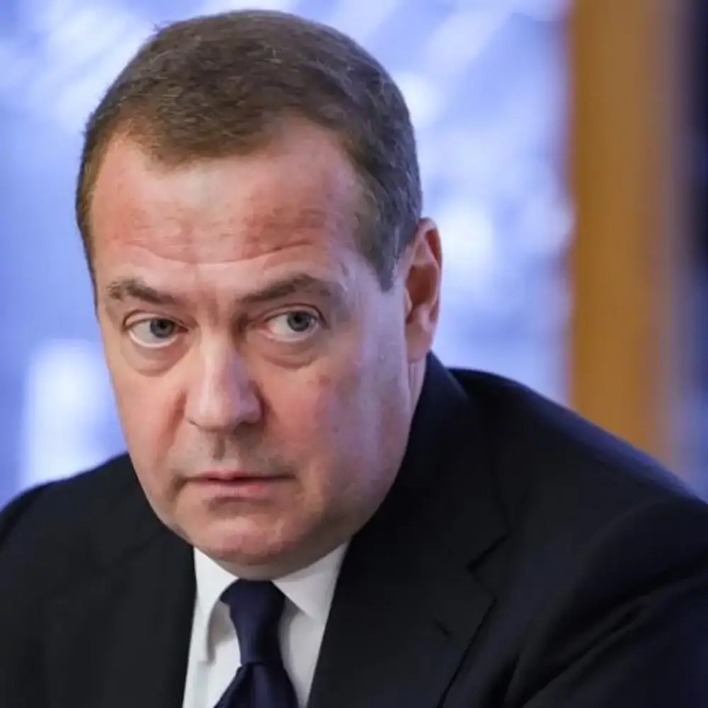 Medvedev Moskvanın Kiyevin “nüvə şantajına” cavabını açıqlayıb