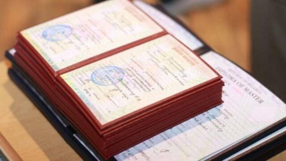 255 nəfərin diplomu tanınmadı