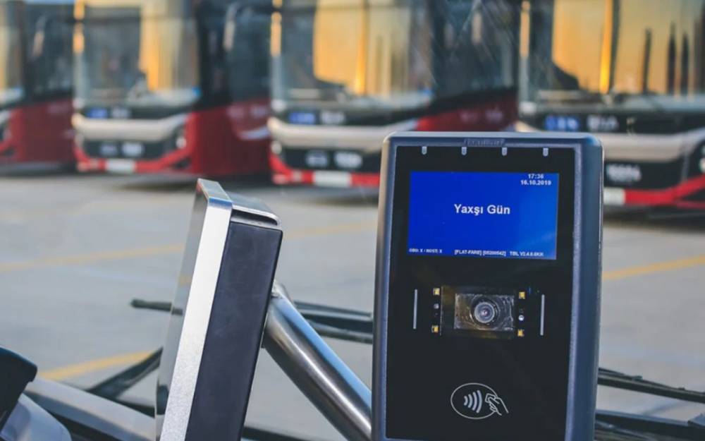 Bu bank kartları ilə ictimai nəqliyyatda ödəniş mümkün oldu