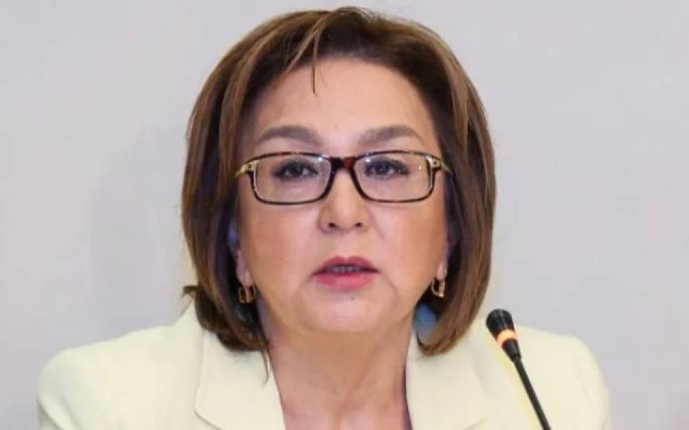 Məleykə Abbaszadə yutubda olan müəllimləri tənqid etdi - VİDEO