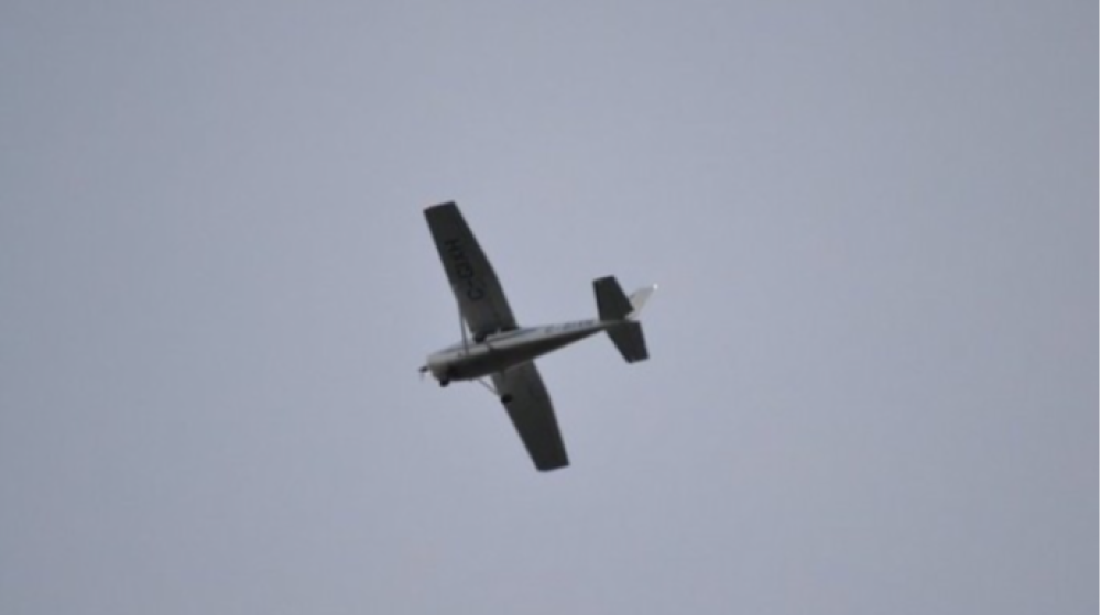 Təyyarə yaşayış binasının həyətinə düşdü