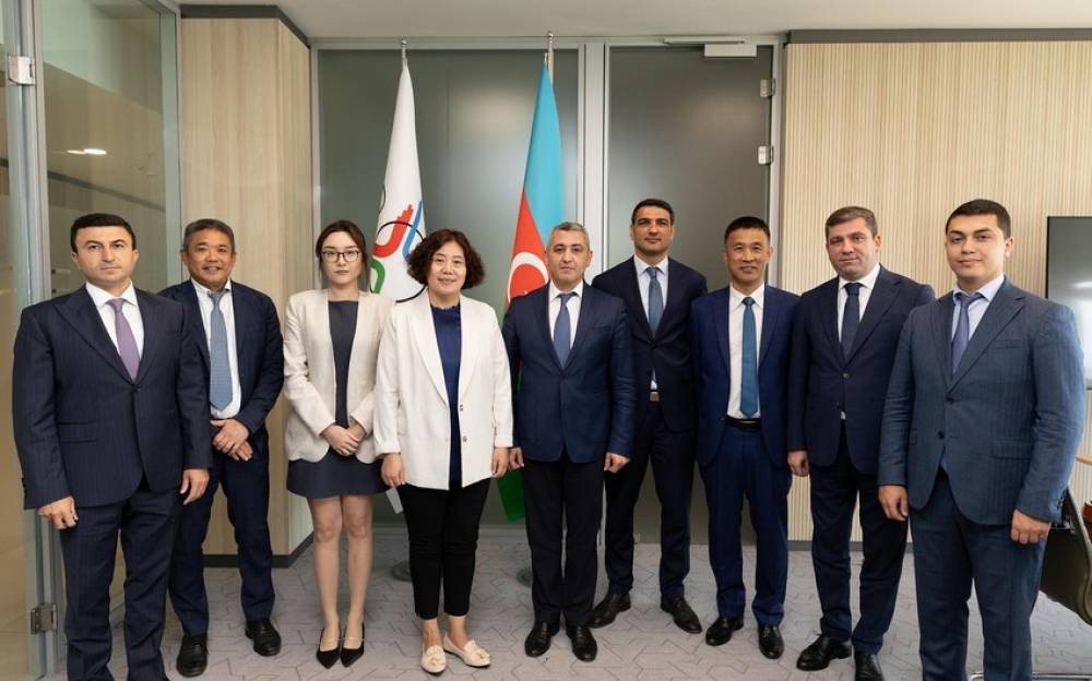 Azərbaycanla Çin arasında Orta Dəhliz çərçivəsində tərəfdaşlığın genişləndirilməsi müzakirə edilib