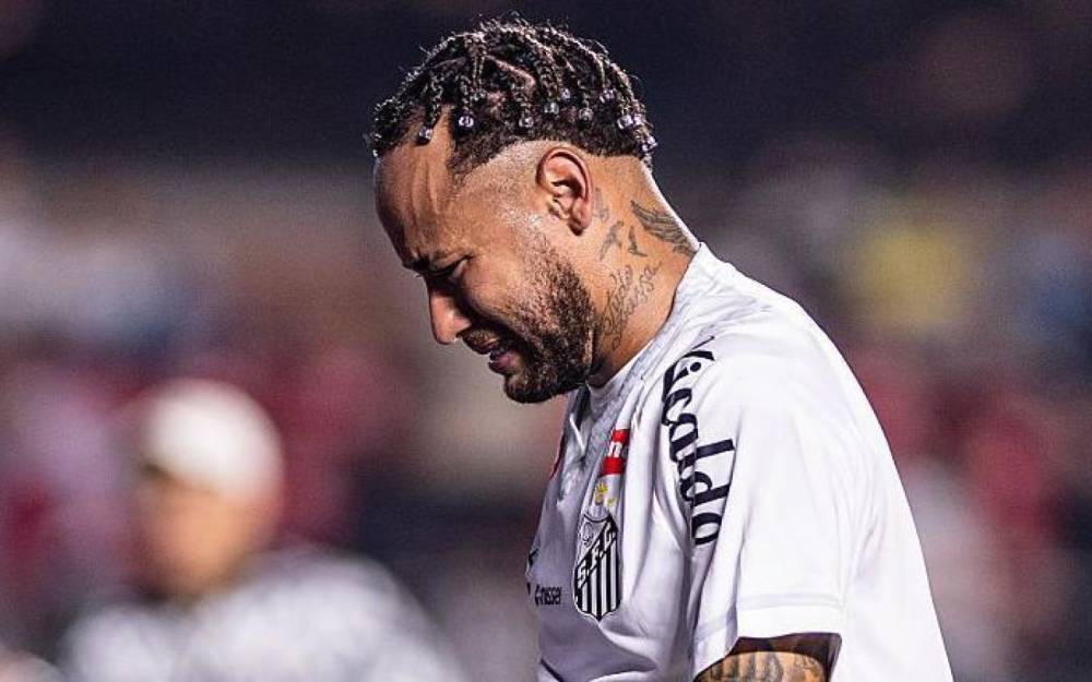 "Söyülməyə layiqik" - Neymar