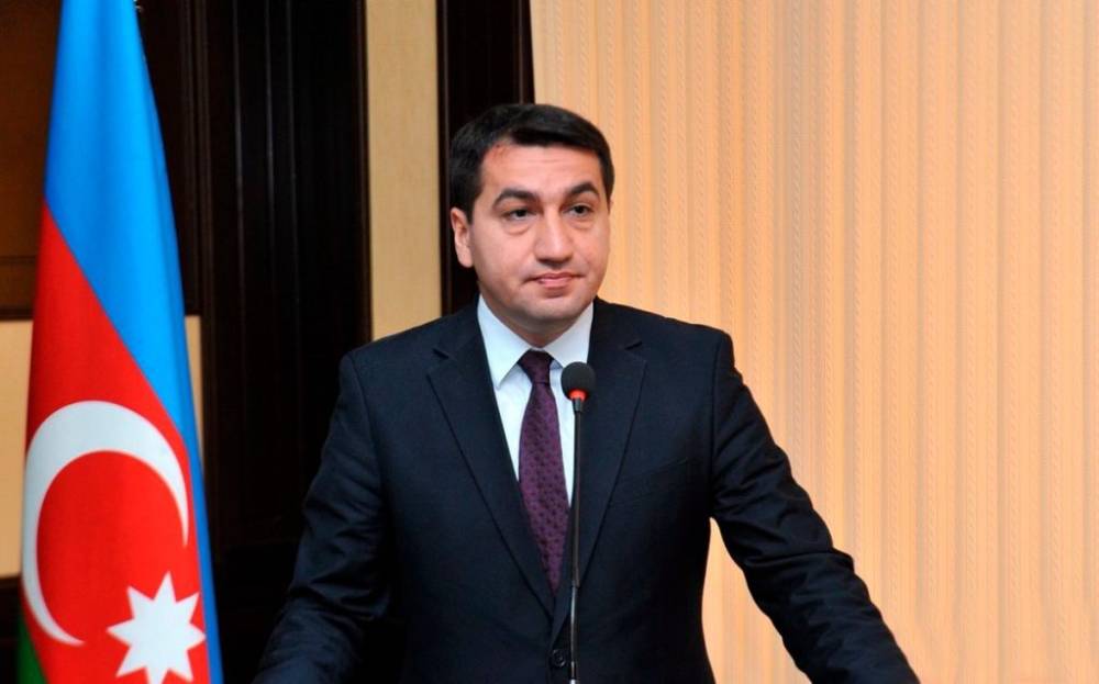 Hikmət Hacıyev: Ermənistan Konstitusiyasından ərazi iddiaları çıxarılsa, sülh sazişi üçün problem qalmır