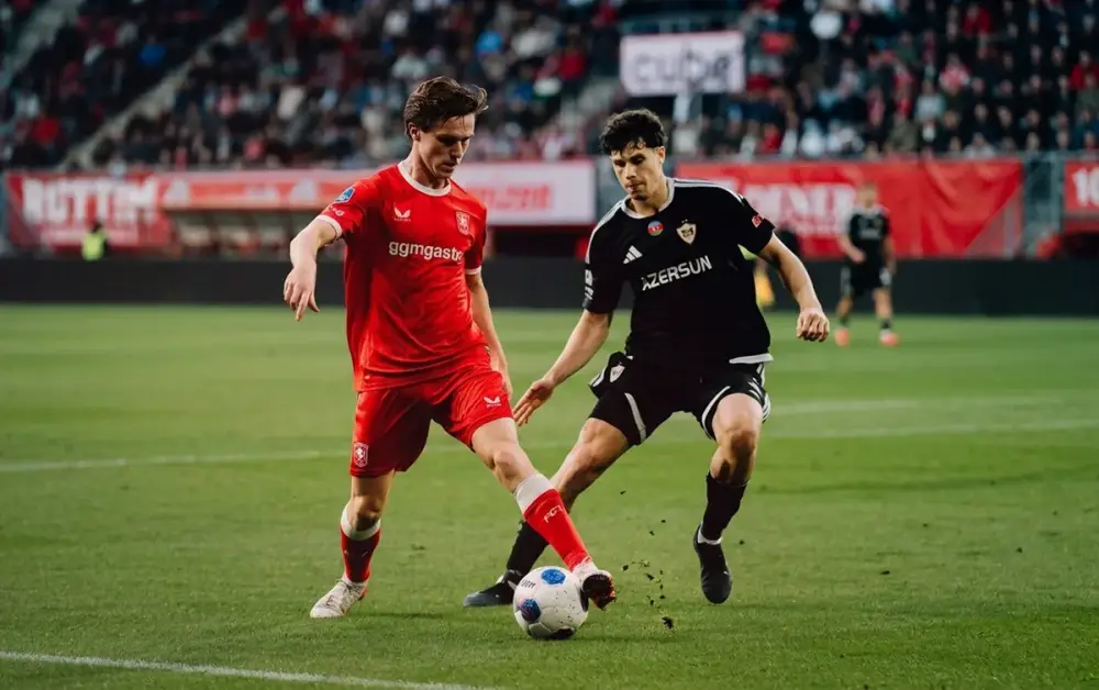 "Qarabağ" liqa mərhələsi üçün "Tvente" ilə həlledici matça çıxır