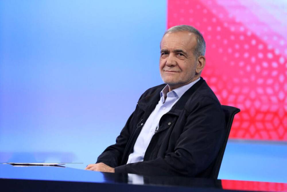 Pezeşkian: Müharibəni İran hələ güclü ikən bitirmək yaxşıdır