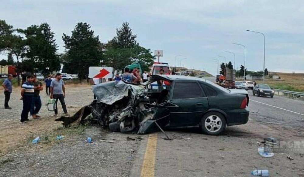 Yol qəzasında yaralanan sürücü xəstəxanda öldü