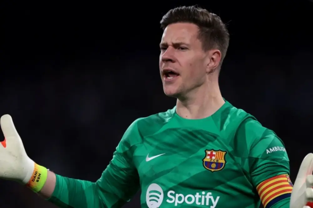 Almaniyalı məşhur qapıçı zədədən sonra "Barselona"nın məşqlərinə qoşulub