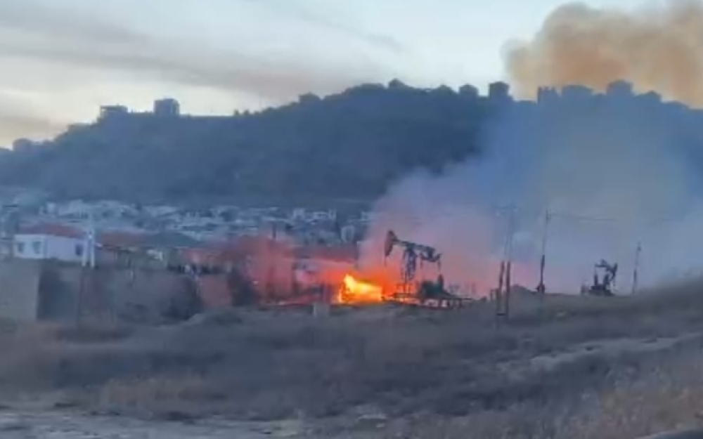 Bakıda neft quyusu yaxınlığında yanğın