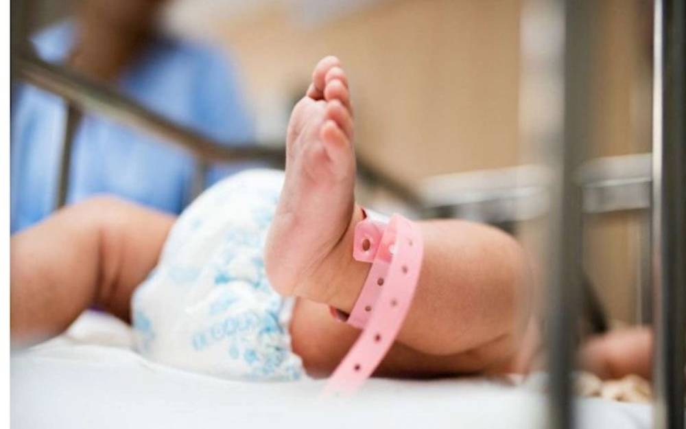 Xırdalanda 2 aylıq körpə boğularaq öldü