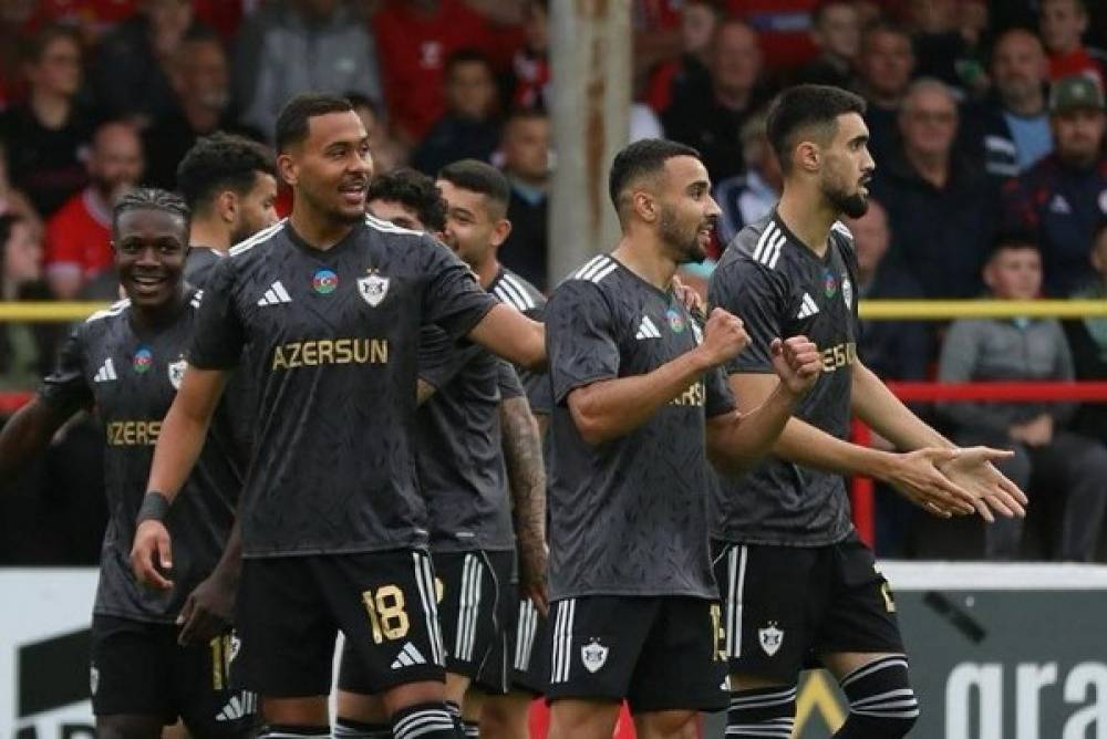 “Qarabağ” - "Ayaks" oyununda hesab bərabərləşdi - CANLI (YENİLƏNİR)