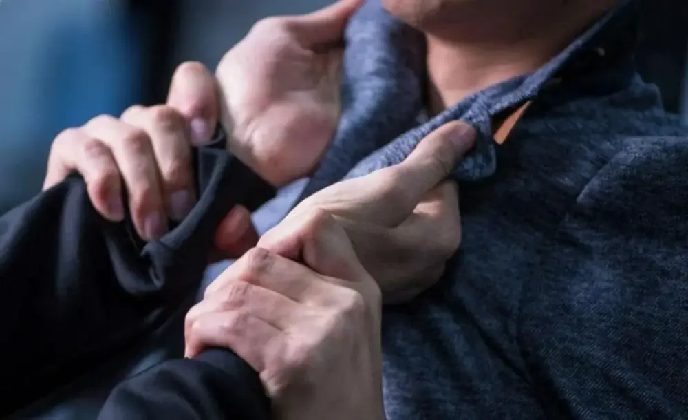 Azərbaycanda ticarət mərkəzində DAVA: Həbs edilənlər var