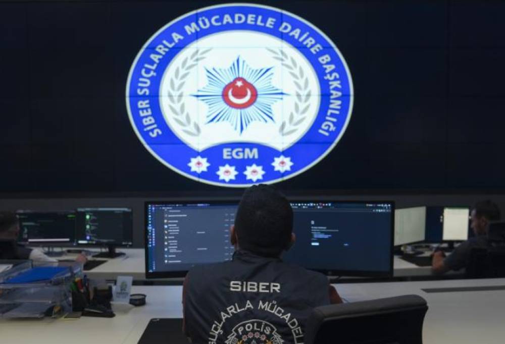 Türkiyədə kibercinayətkarlığa qarşı əməliyyat: 350 şübhəli saxlanılıb