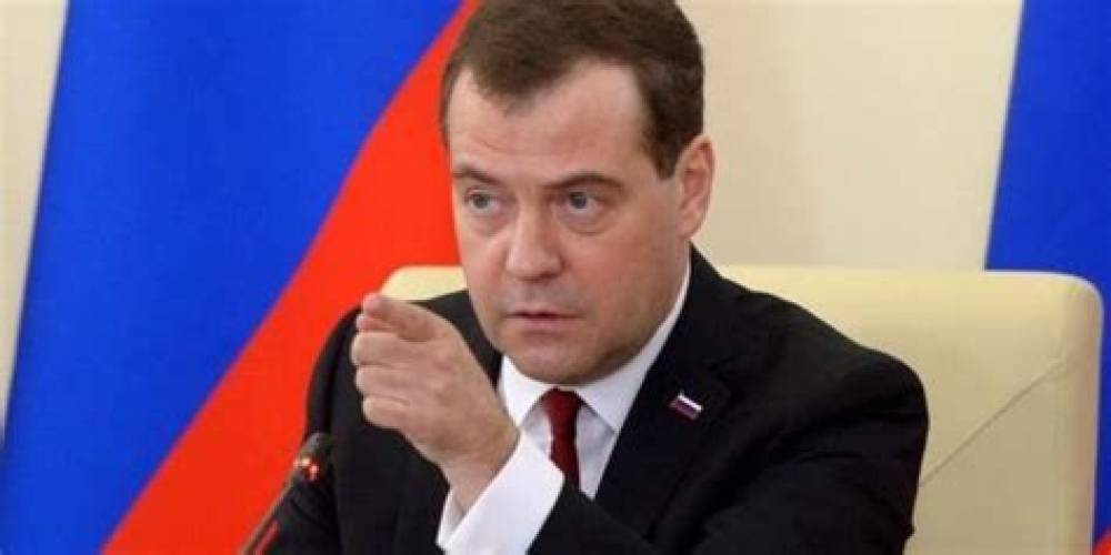 Medvedev Ukrayna ilə bağlı “uzaqdan gələn” ssenariləri dəyərli hesab etmir