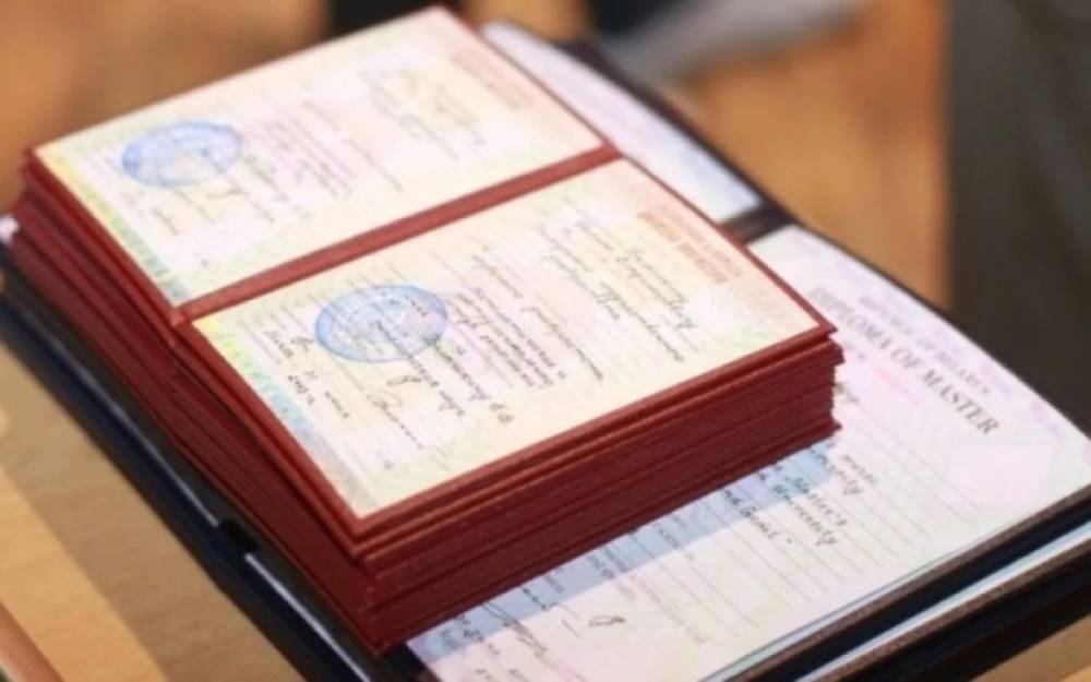 Azərbaycanda 41 nəfərə professor elmi adı verilib