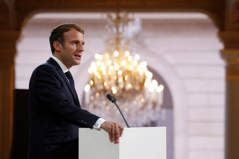 Makron Aralıq dənizində ələ keçirilmiş nef tankerindən danışdı 