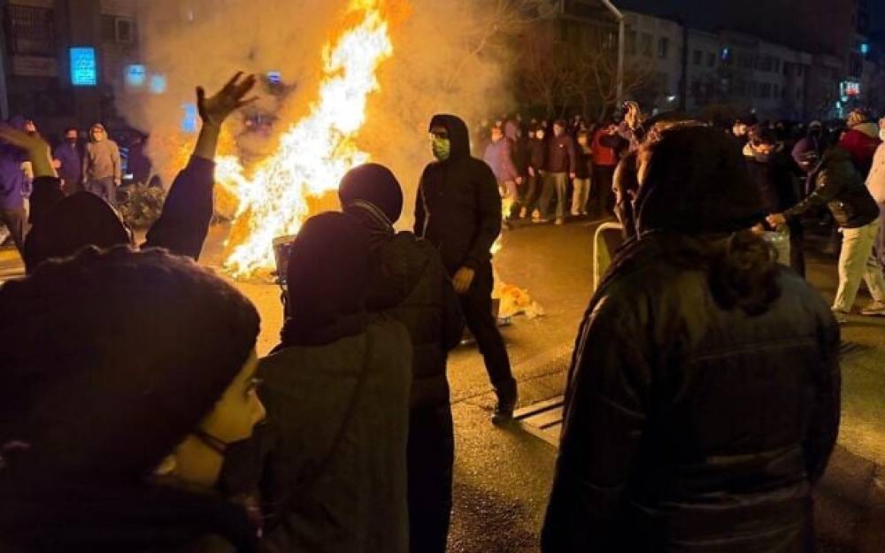 İranda son etirazlarda ölənlərin sayı 3 min 117-yə çatıb 