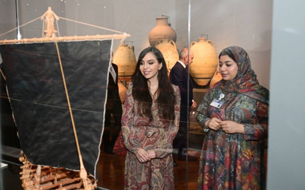 Leyla Əliyeva Maskatda Oman Milli Muzeyində və Mutrah bazarında olub - FOTOLAR