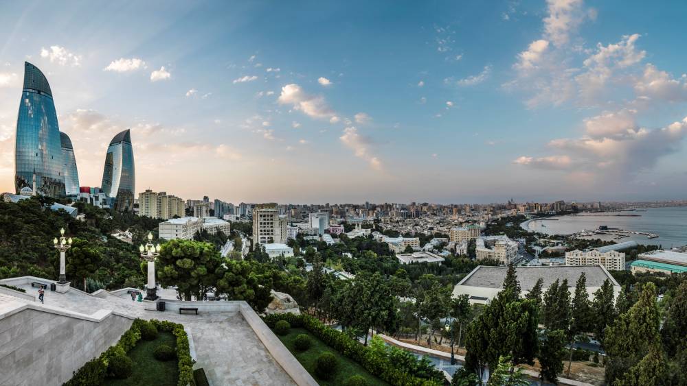 BƏƏ naziri Azərbaycana gəldi