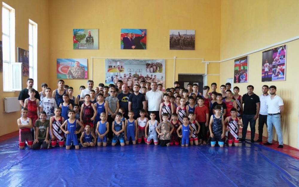 Füzulidə yeni güləş mərkəzi istifadəyə verilib