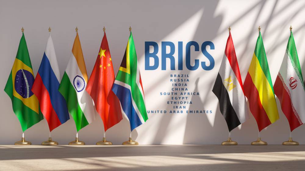 BRİKS qlobal iqtisadiyyatın 40%-ni təşkil edir