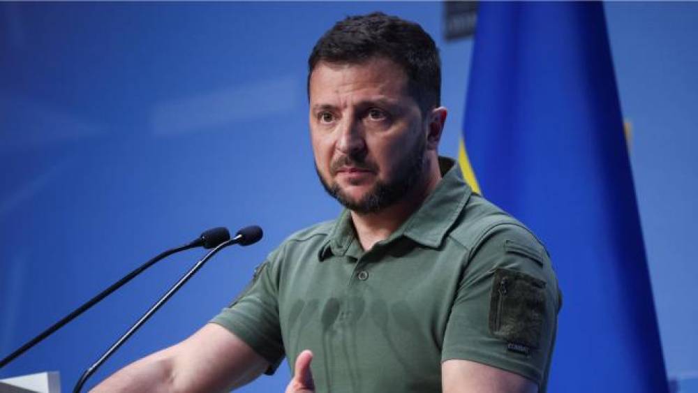 Zelenski: Sülh yolunda irəliləyiş əldə etməyə çalışacağıq