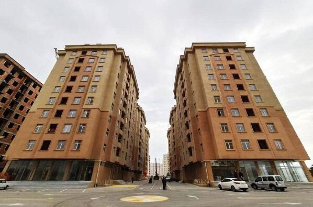 Köməksiz vəziyyətdə qalan azyaşlılar xilas edildi