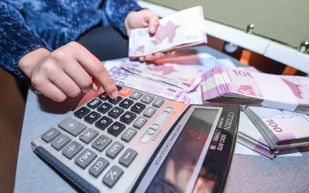 Orta aylıq əməkhaqqı artıb