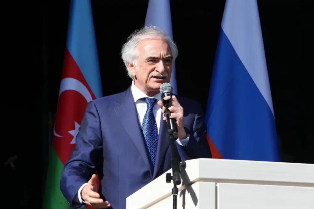 Polad Bülbüloğlu: İncəsənət müəllimləri 5 ildən bir attestasiyadan keçməlidir