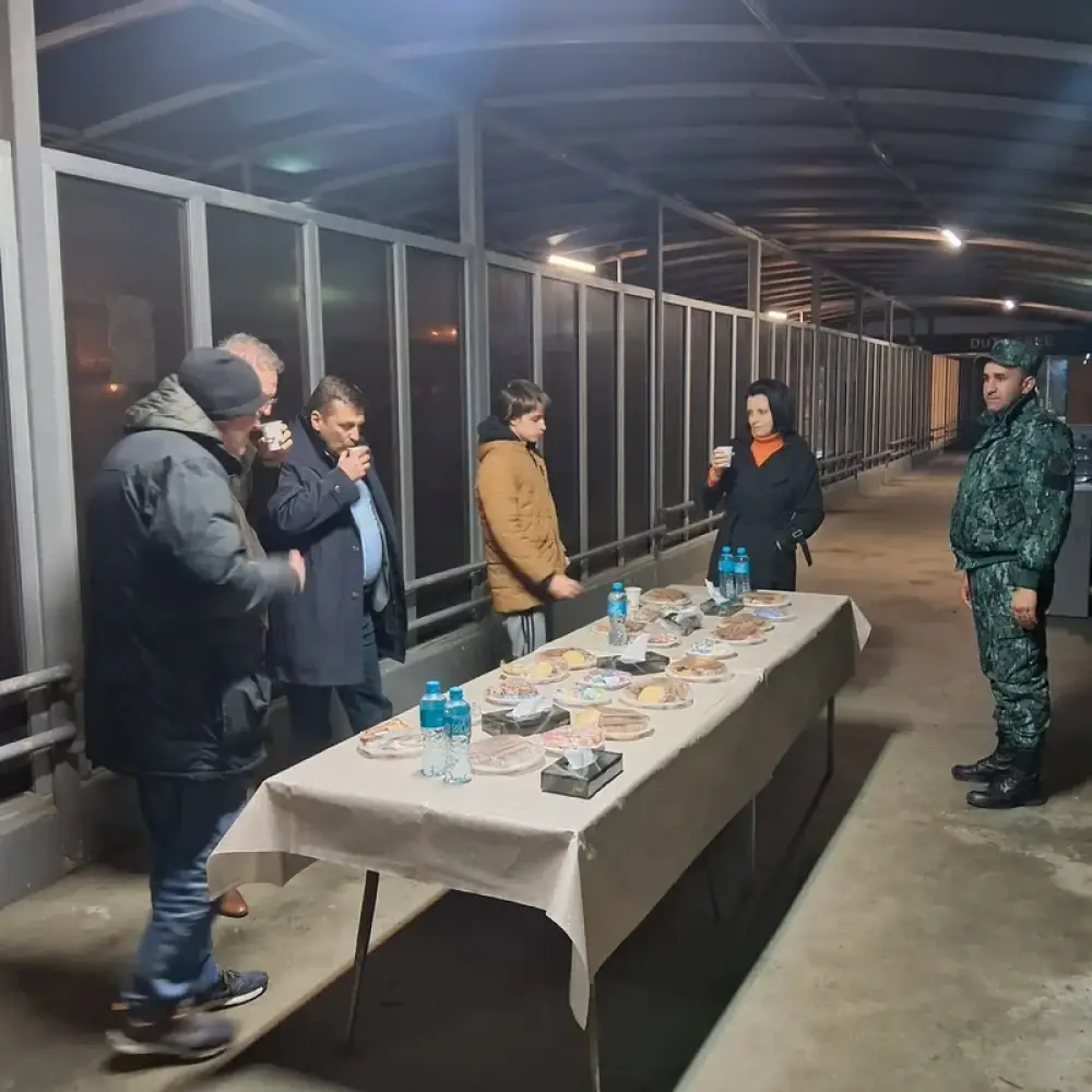 Slovakiyanın İrandakı səfirliyinin əməkdaşları Azərbaycana təxliyə edildilər