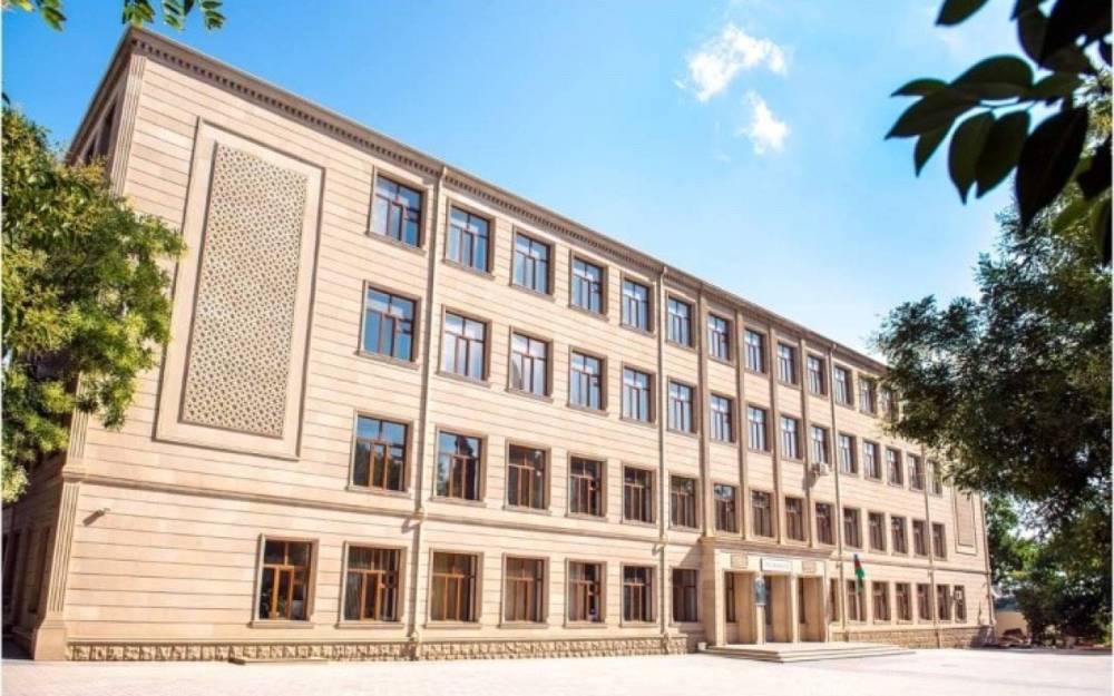 "Son zəng"ə pul yığan direktorla bağlı araşdırma aparılacaq
