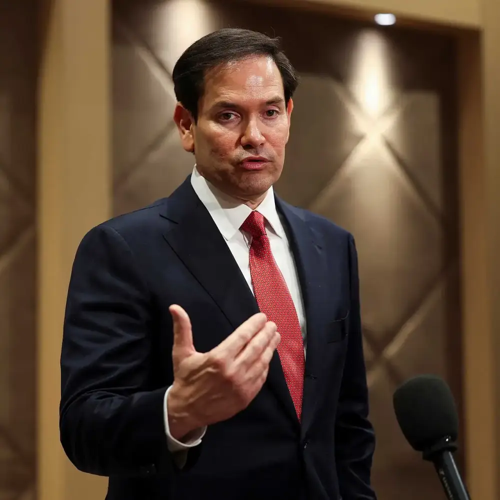 Rubio İstanbula gəldi