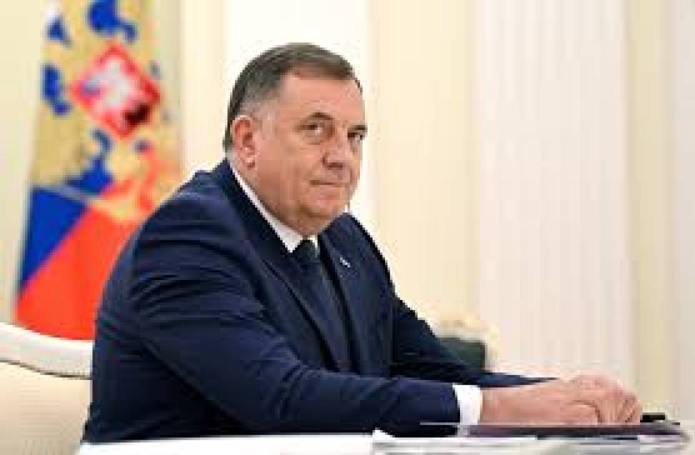 Polşa Serb prezidentinə qadağa qoyacaq 