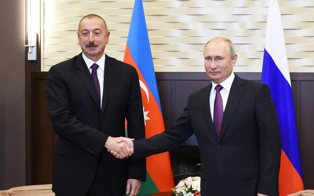 Putin İlham Əliyevi təbrik etdi