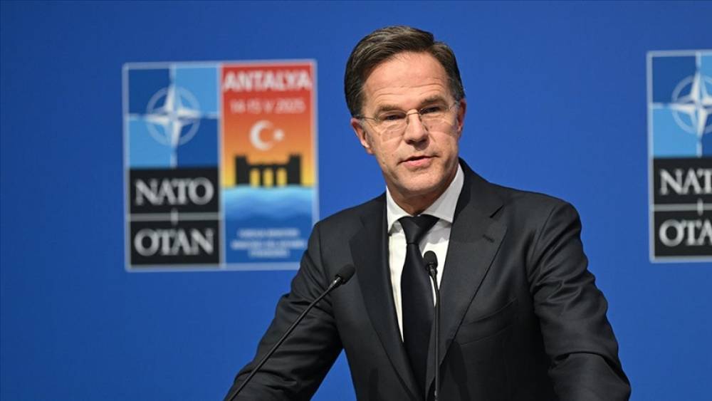 Rutte: Türkiyənin təsirli müdafiə sənayesi bazası var