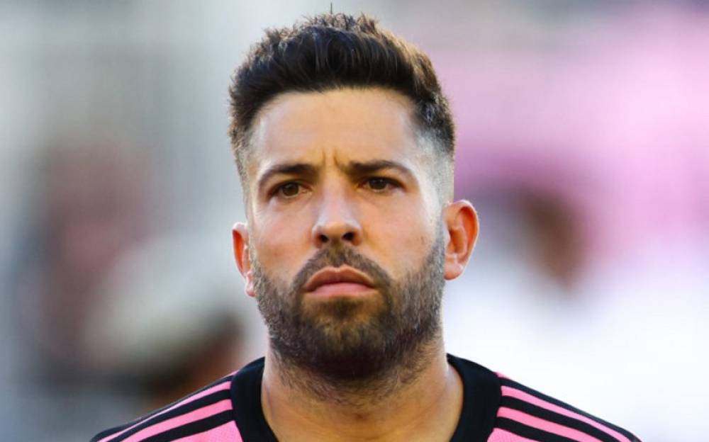 "İnter Mayami" Jordi Alba ilə müqavilə müddətini uzadıb