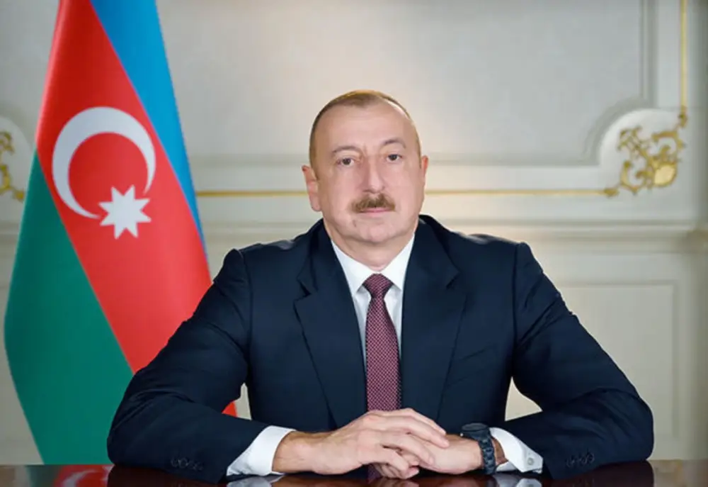 "Gülüstan" sarayında Vyetnam rəsm əsərlərinin sərgisi ilə tanışlıq olub