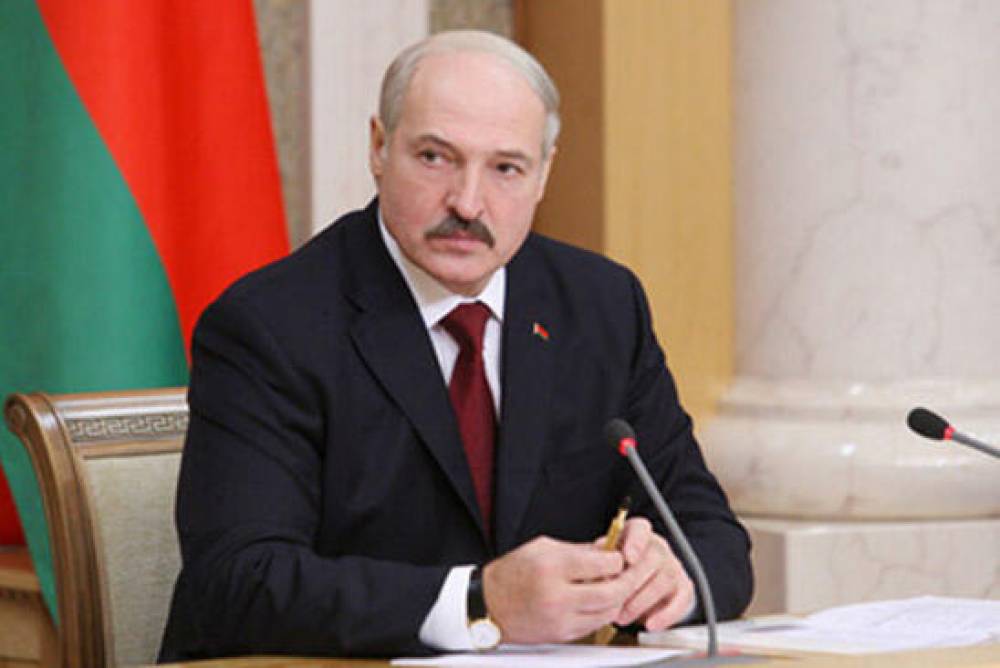 Lukaşenko səfərbərlik elan etdi 