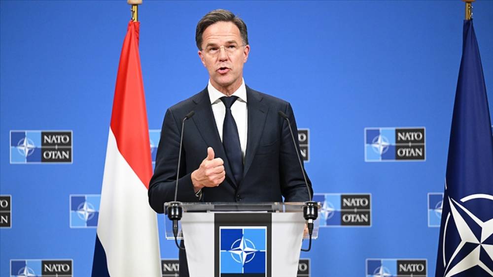 Politico: Rutte Trampı bu yolla NATO-da saxlamaq istəyir