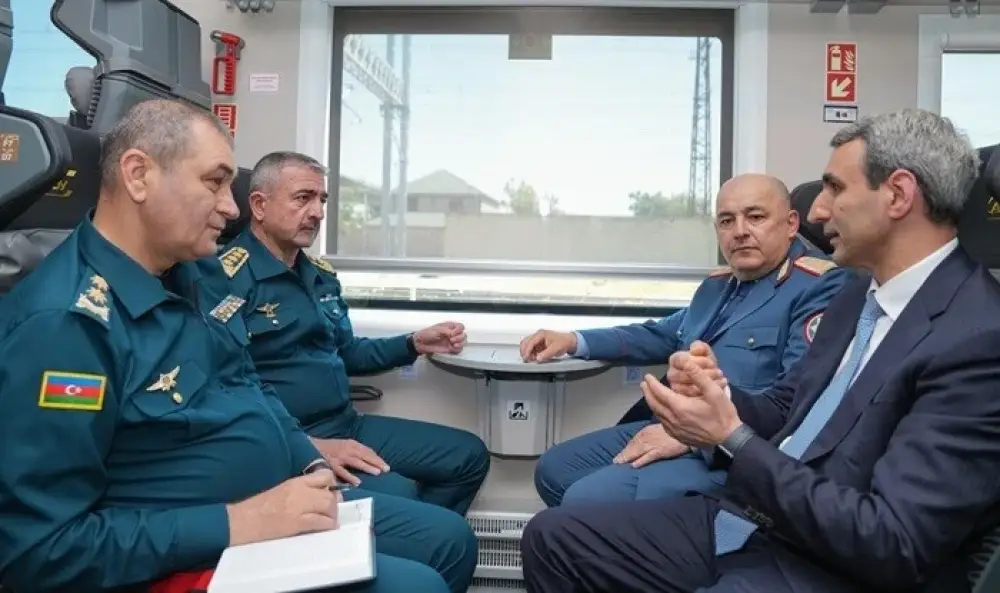 Dövlət qurumlarının rəhbərləri Bakı-Tiflis qatarında