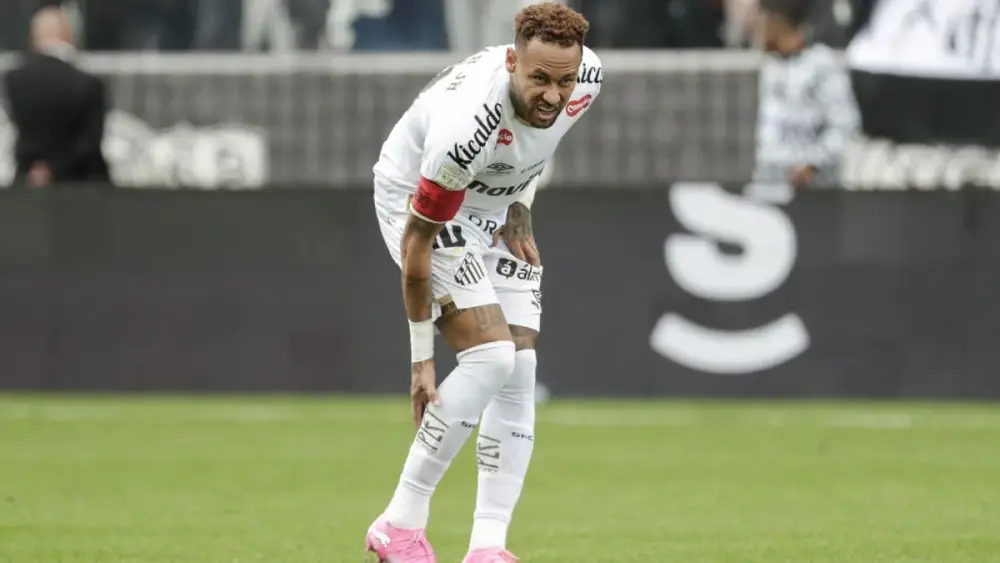 Neymar baldır əzələsindən zədələnib