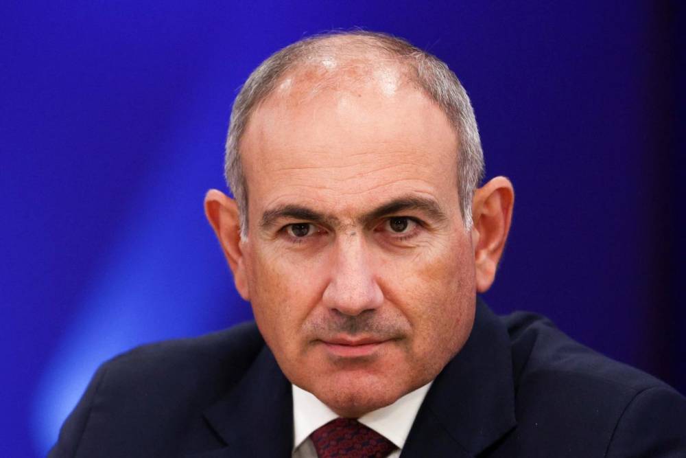 Paşinyan Çiçəklənən Ermənistanın namizədini xəyanətdə ittiham etdi