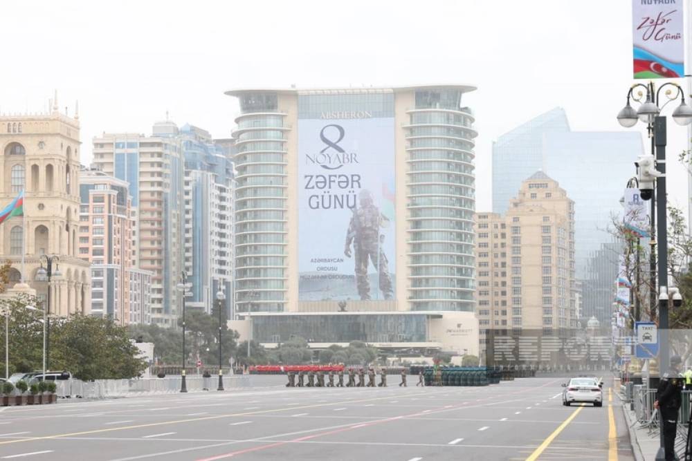 Zəfər paradının baş məşqi keçirilib