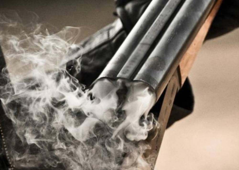 Adları "Qırmızı Kitab"a düşən quşları ovlayan ata-oğul saxlanıldı