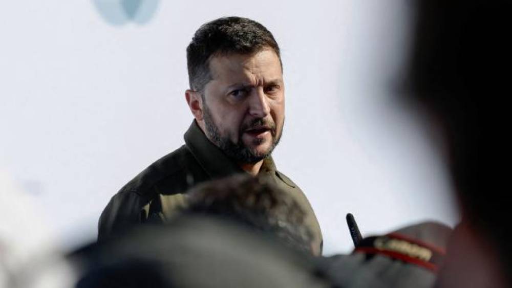 Zelenski: Rusiya ordusu Ukraynaya 37 raket və 300-dən çox PUA ilə hücum etdi