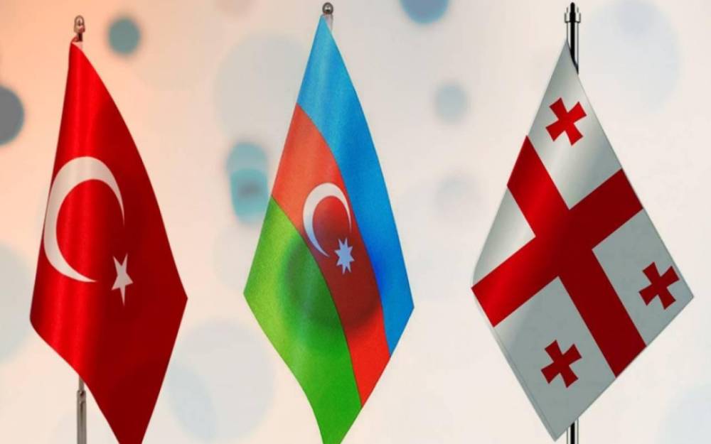 Türkiyə–Azərbaycan–Gürcüstan müdafiə nazirlərinin üçtərəfli görüşü keçirilir