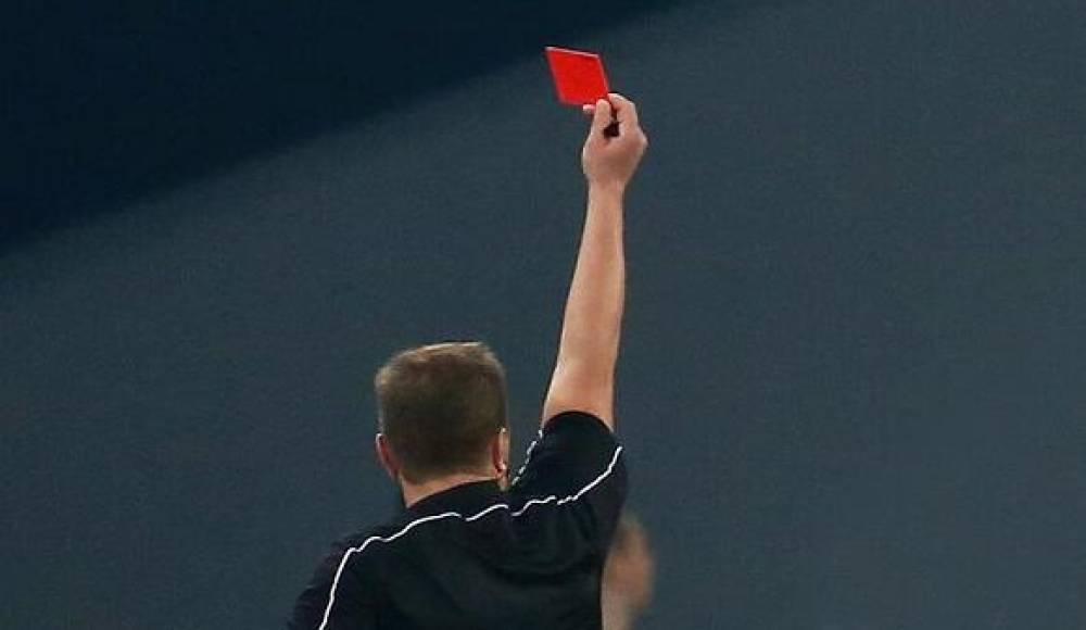 Türkiyə futbolunda şok: Hakimlərin 65 faizi qumar oynayır