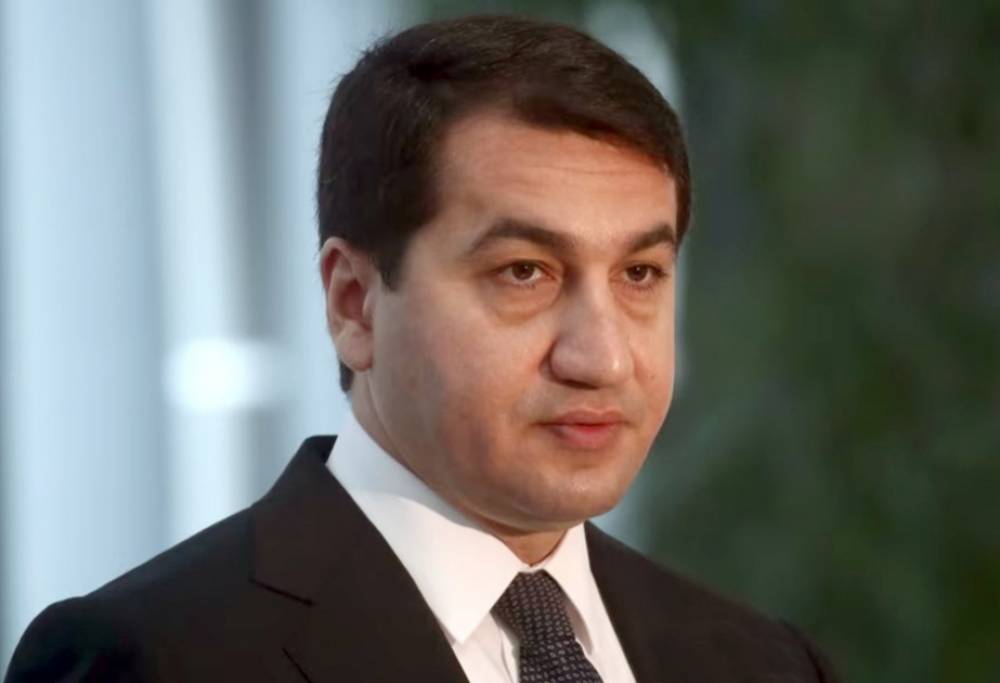 Hikmət Hacıyev: C5+1" formatına qoşulmaq Azərbaycanın öz köklərinə qayıtması deməkdir