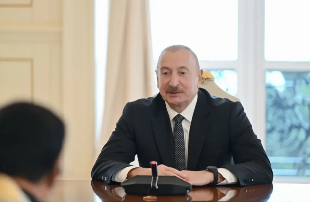 Prezident: "Azərbaycanın xarici ölkələrə sərmayə qoyuluşu ildən-ilə genişlənir"