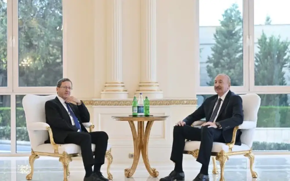 İlham Əliyev İsrail Prezidenti ilə görüşdü - FOTO
